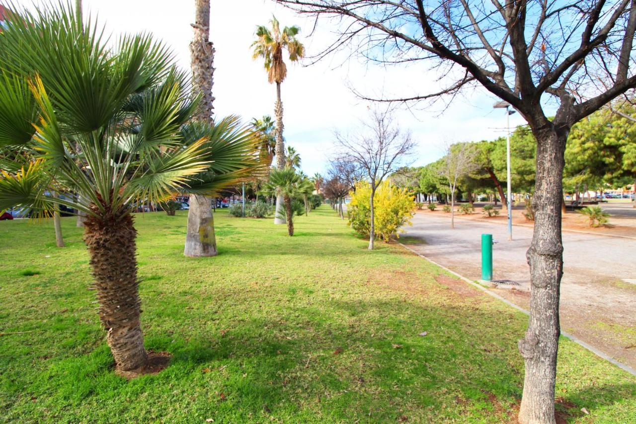 Global Properties, Los Claveles - Practico Apartamento Con Wifi En Sagunto Exterior foto