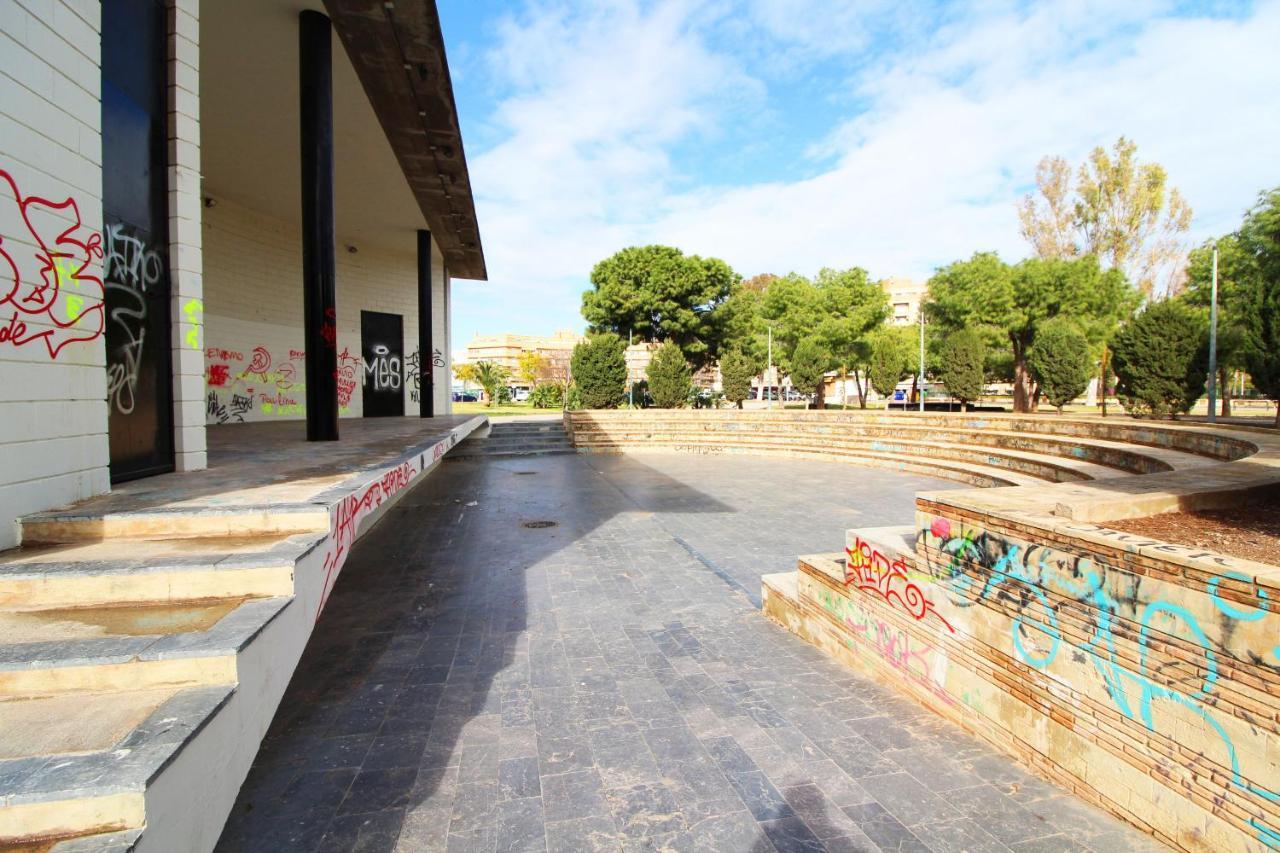 Global Properties, Los Claveles - Practico Apartamento Con Wifi En Sagunto Exterior foto